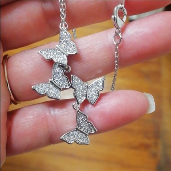 ⭐️SS pave Butterfly necklace - Picture 4 of 8